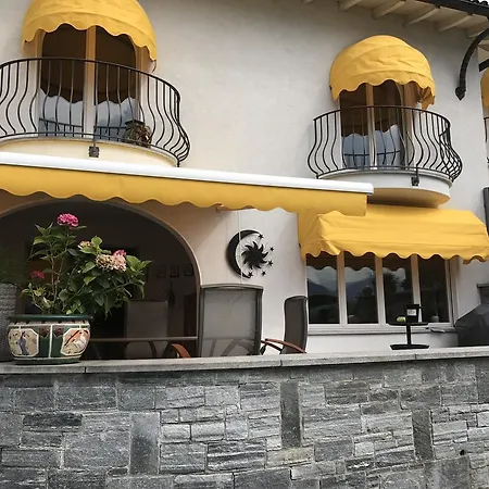 Kaissini Holiday home *